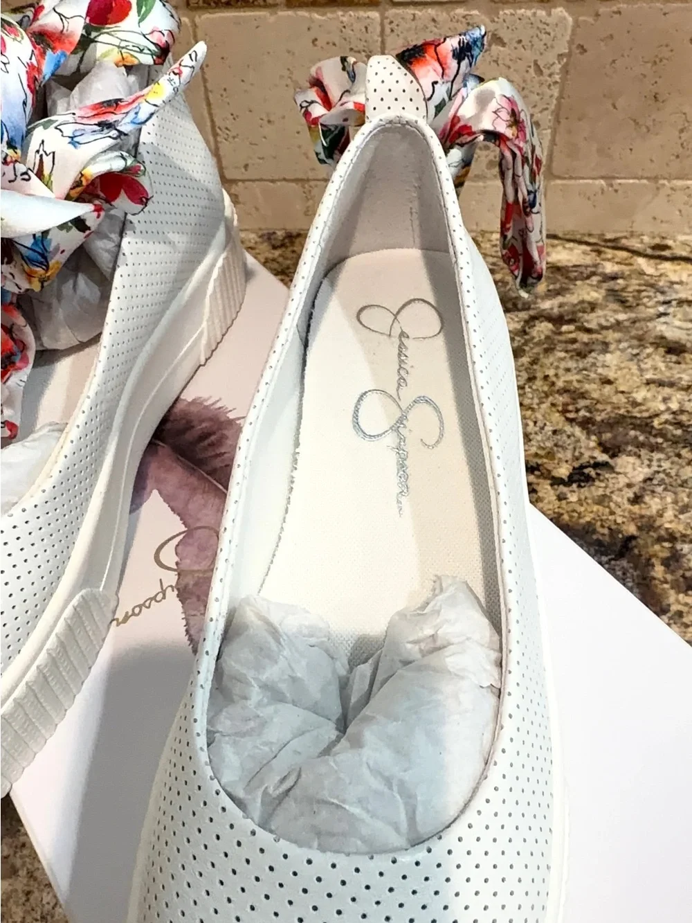 Jessica Simpson White Floral Bow Platform Sneakers for Women NWT